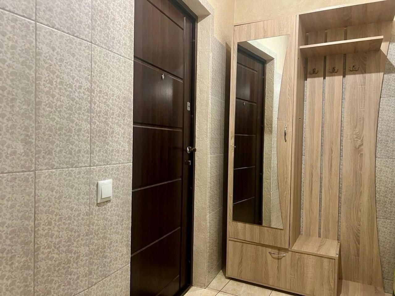 Studio Apartment Metro Pechersk เคียฟ ภายนอก รูปภาพ